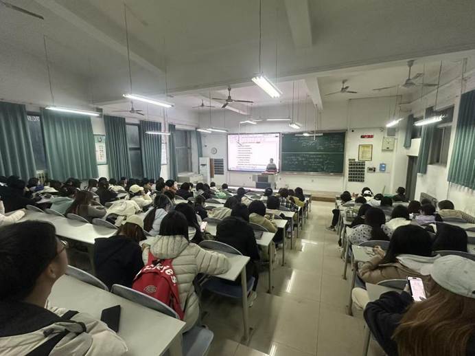 75b801d9a32d4ad78363bdff07c29c17